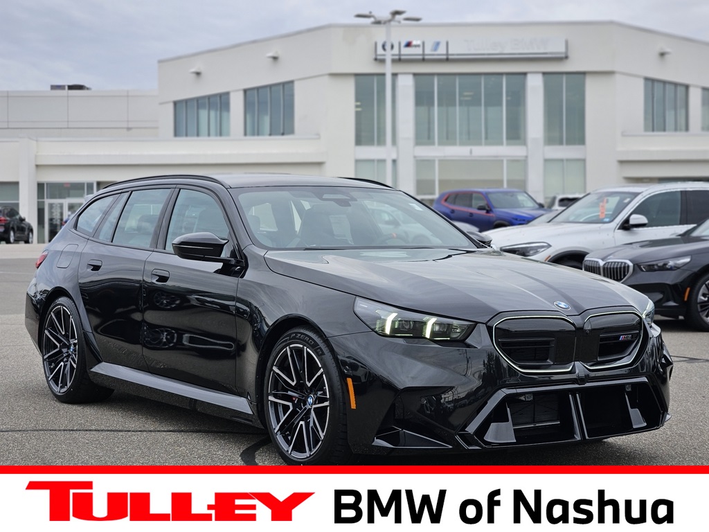 2026 BMW M5 M5 Touring's photo