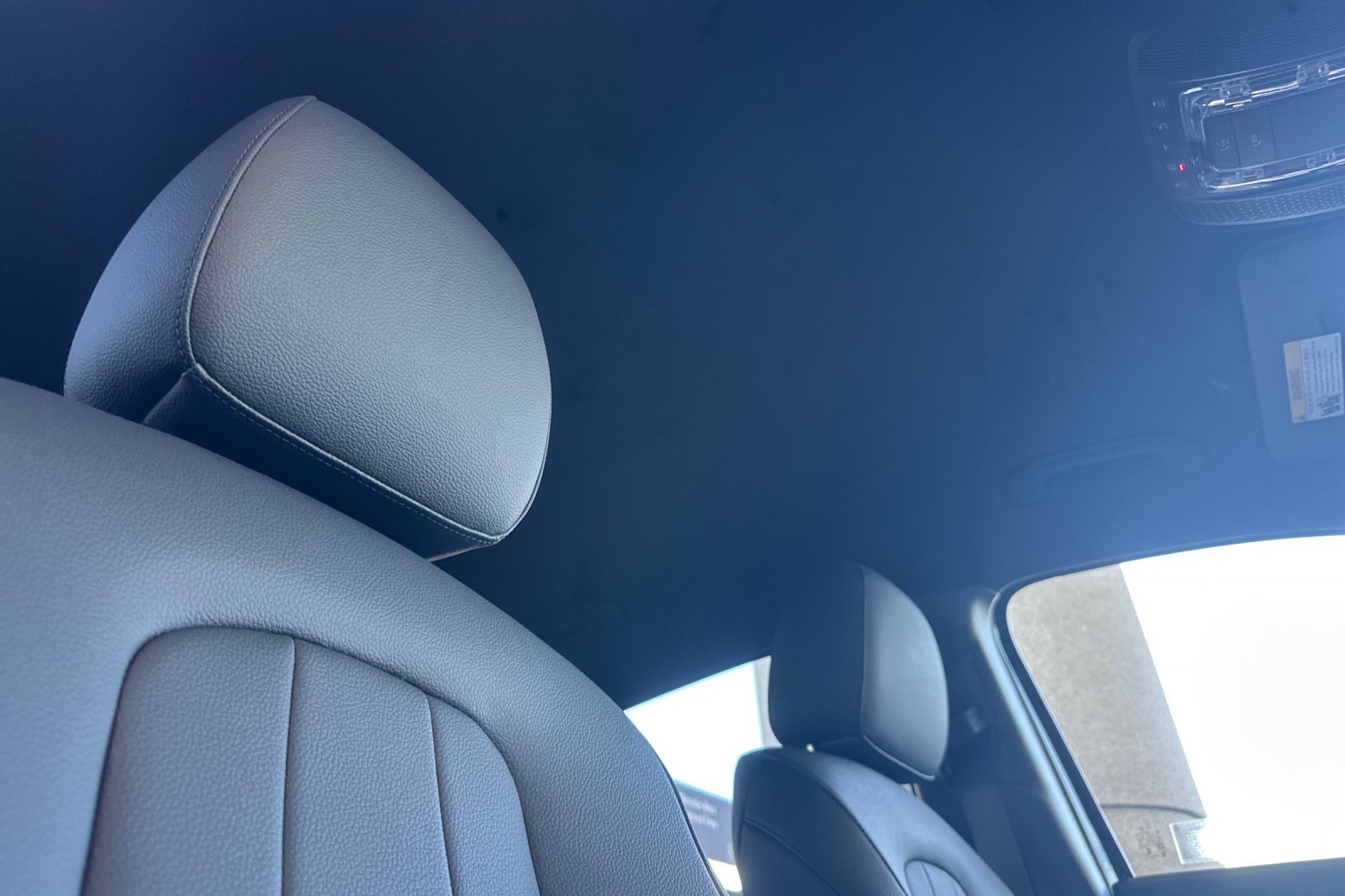 2025 Mercedes Benz GLA 250 photo 16