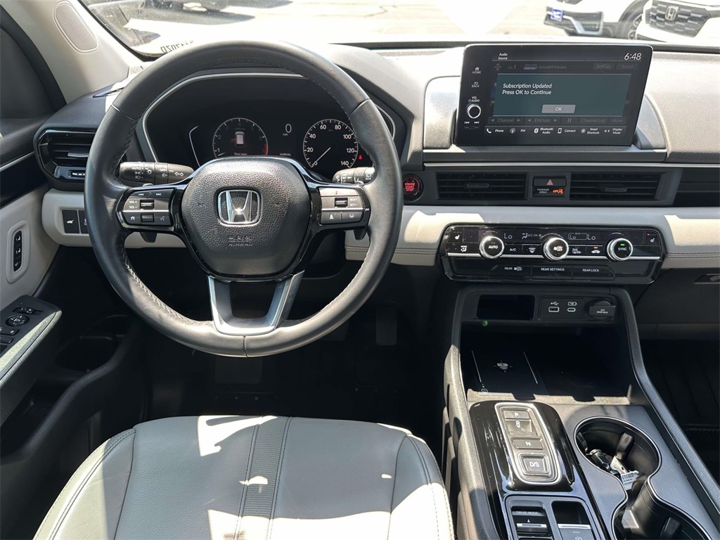 2023 Honda Pilot EX-L photo 11