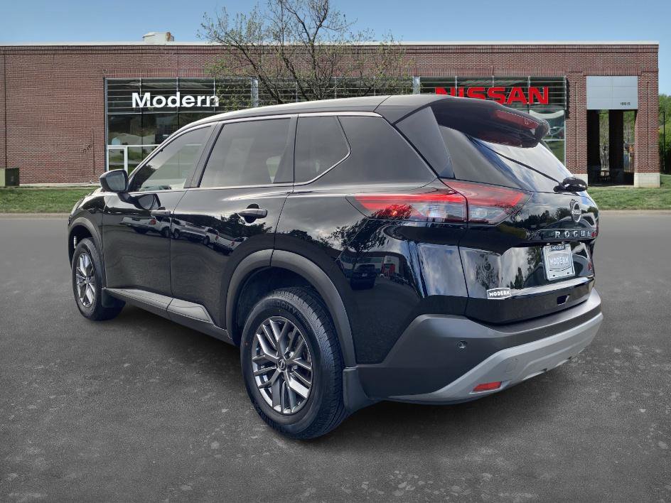 2023 Nissan Rogue S photo 2
