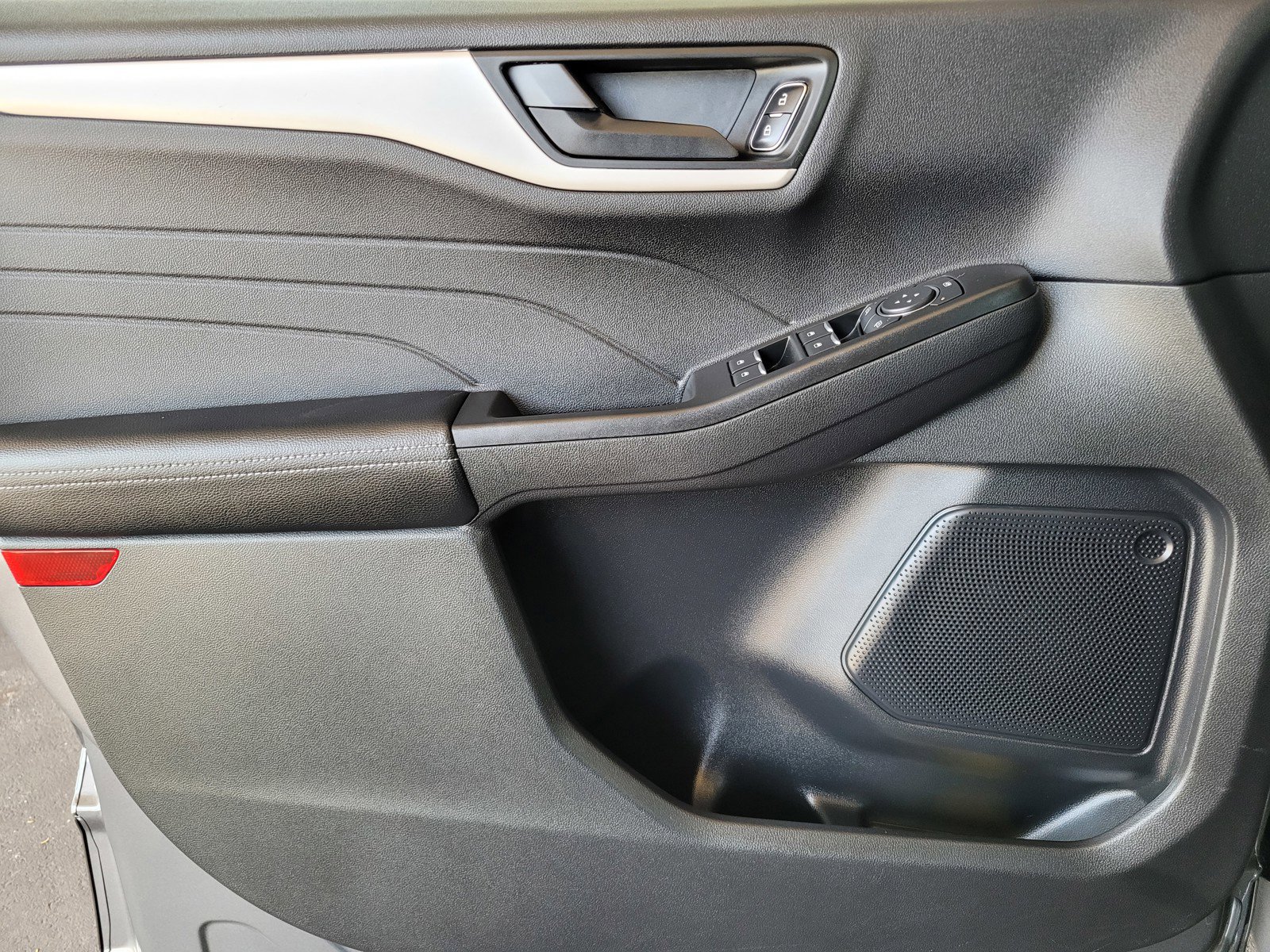 2022 Ford Escape SE photo 26