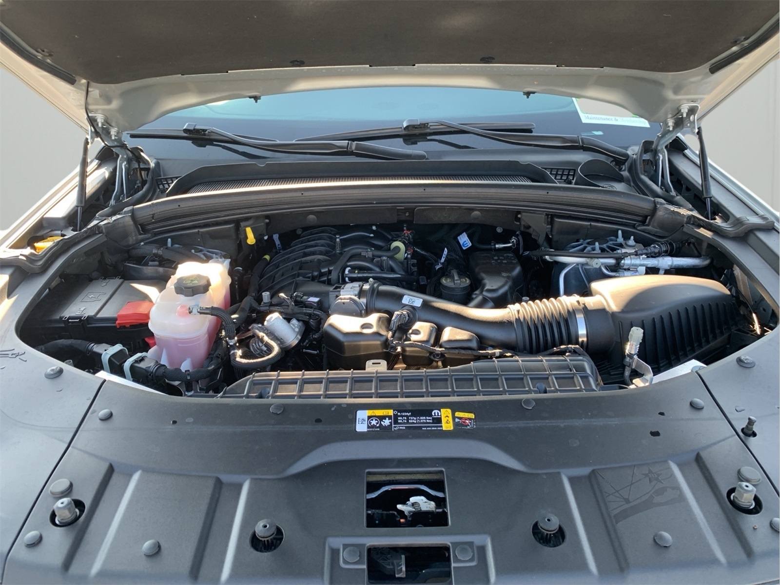 2024 Jeep Grand Cherokee Altitude photo 25