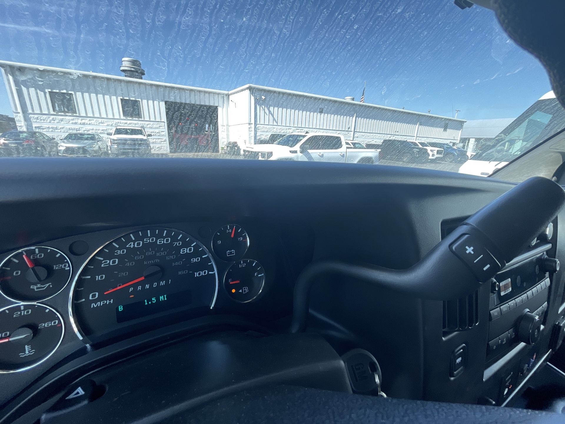 2025 Chevrolet Express Cargo 3500 photo 26