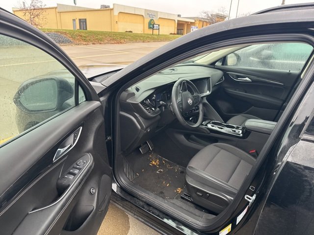 2023 Buick Envision Preferred photo 4