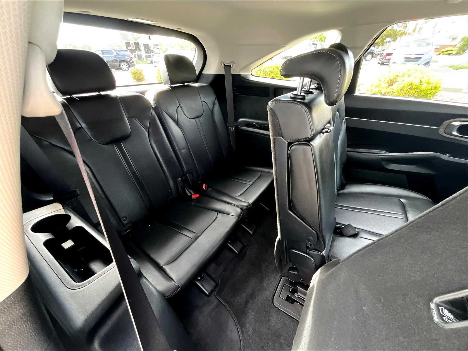 2022 Kia Sorento X-Line S photo 17