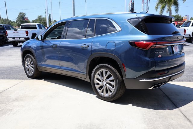 2026 Buick Enclave Preferred photo 5