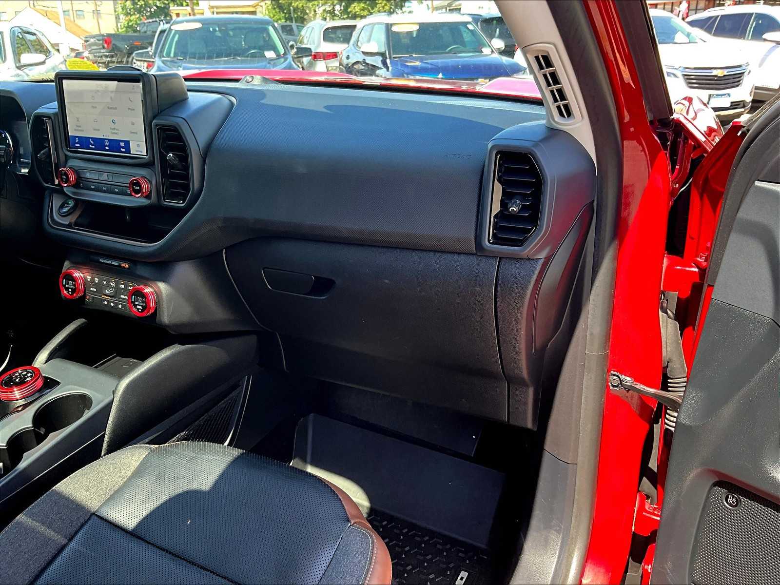 2021 Ford Bronco Sport Outer Banks photo 13