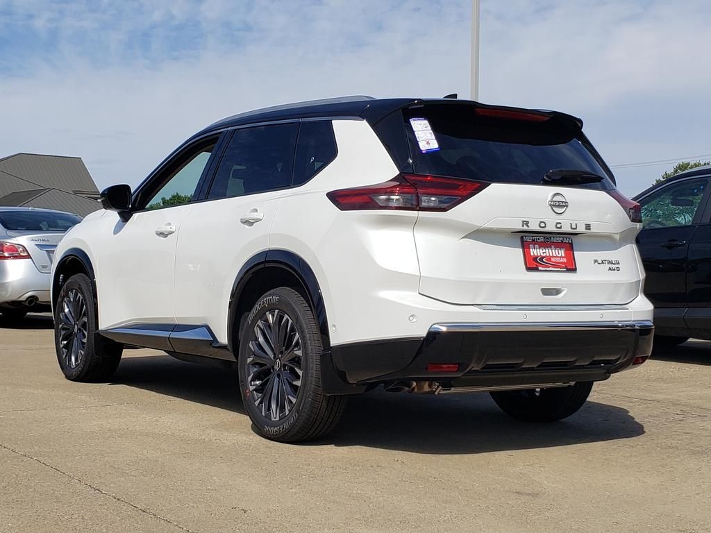 2026 Nissan Rogue Platinum photo 4