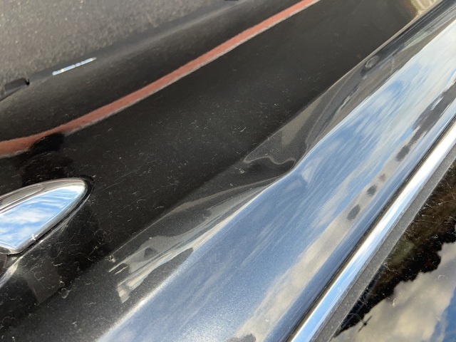 2017 Toyota RAV4 Hybrid Limited photo 3