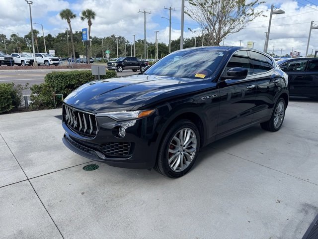 2018 Maserati Levante photo 2