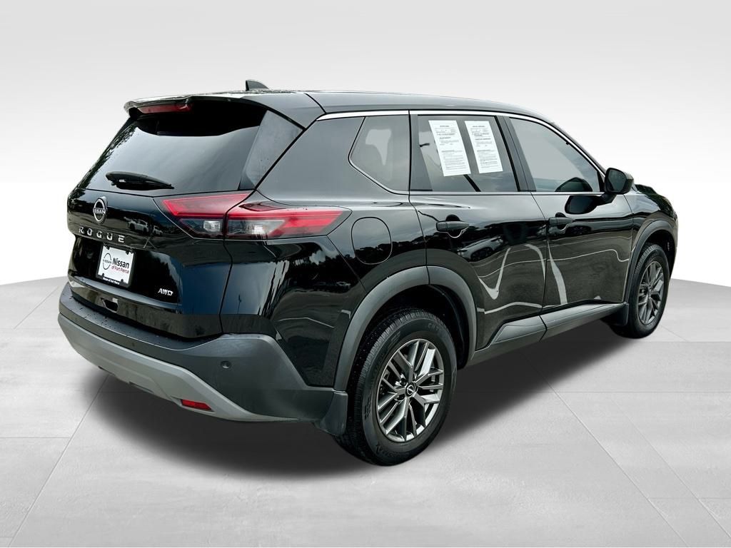 2023 Nissan Rogue S photo 3