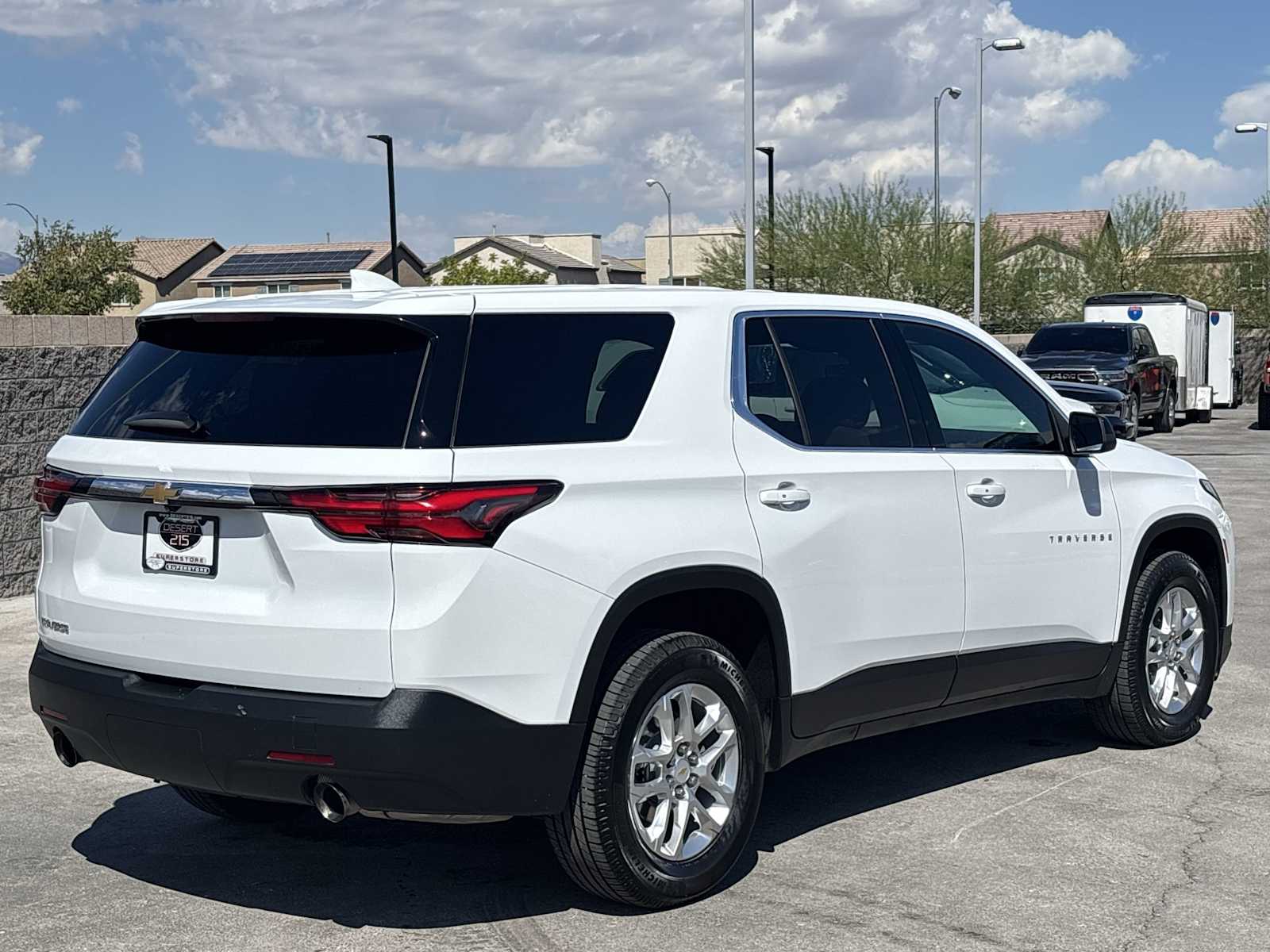 2022 Chevrolet Traverse LS photo 9