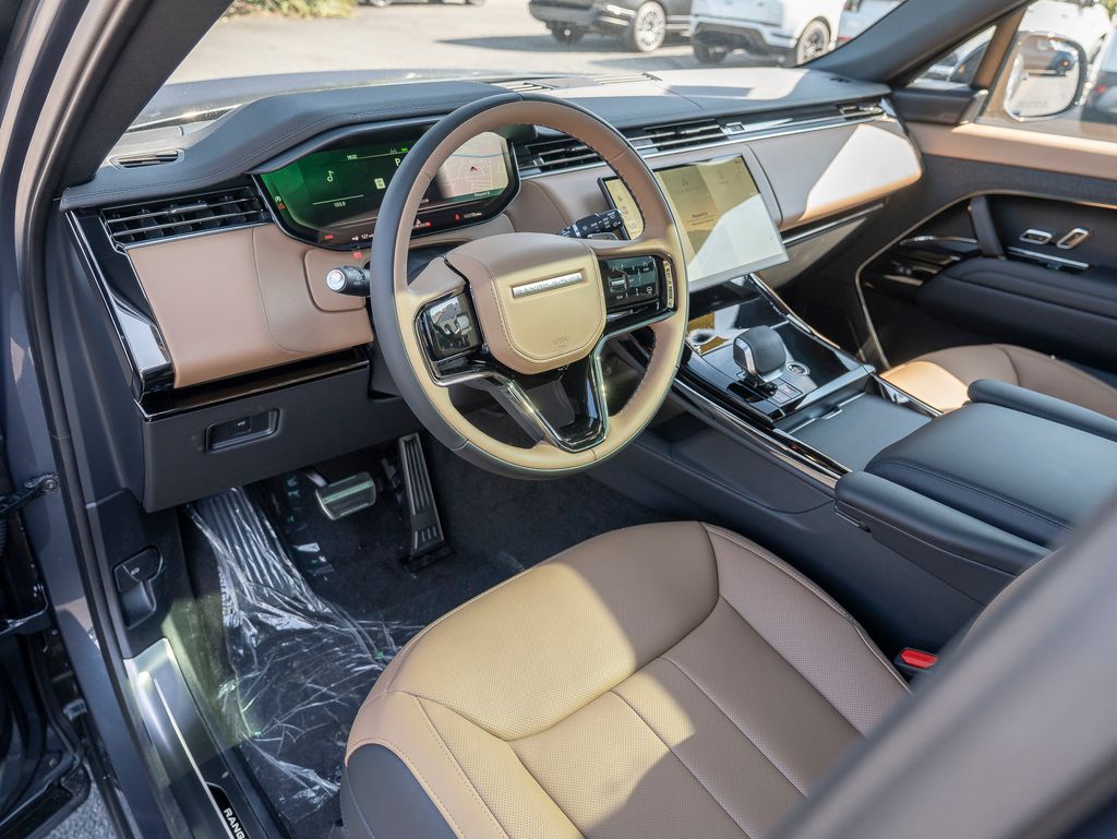 2025 Land Rover Range Rover Sport SE photo 10