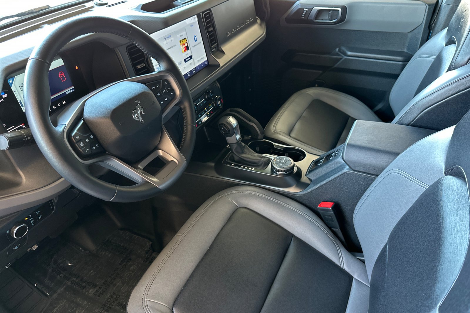 2024 Ford Bronco Big Bend photo 9