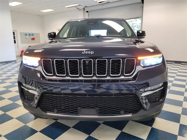 2022 Jeep Cherokee Limited 4xe photo 2