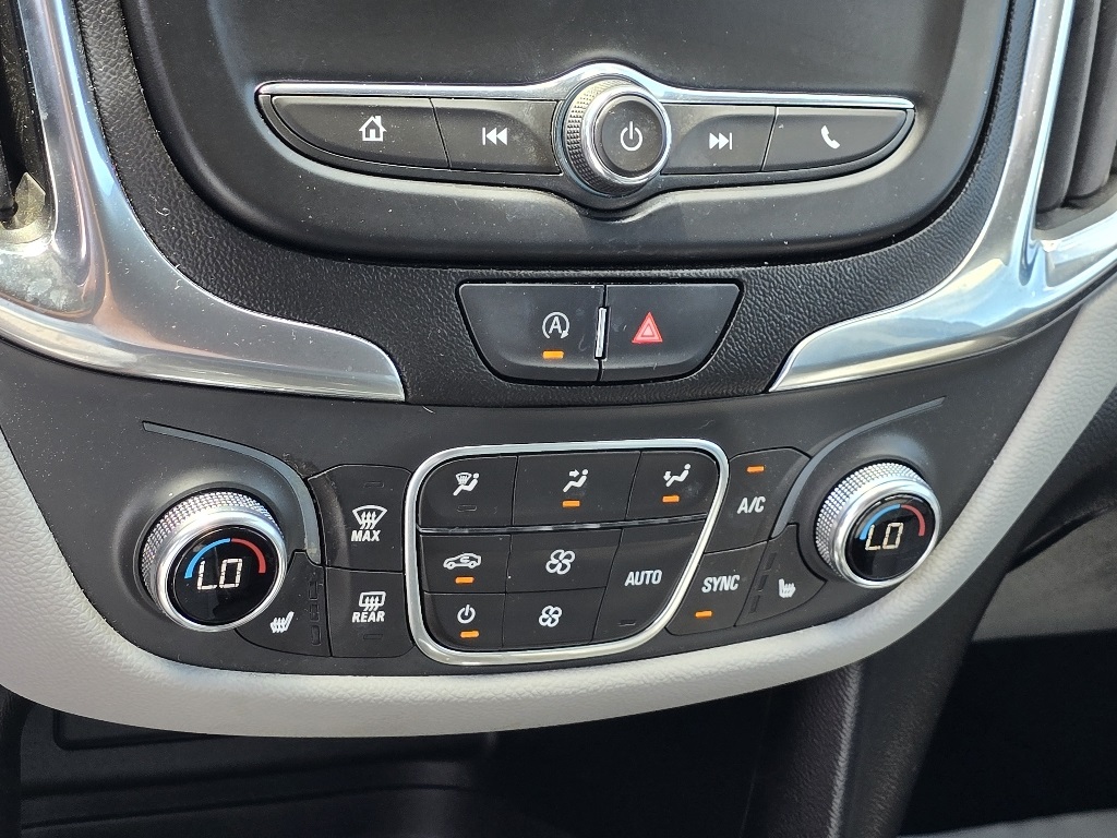 2022 Chevrolet Equinox LT photo 16
