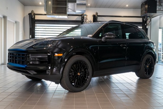 2025 Porsche Cayenne 