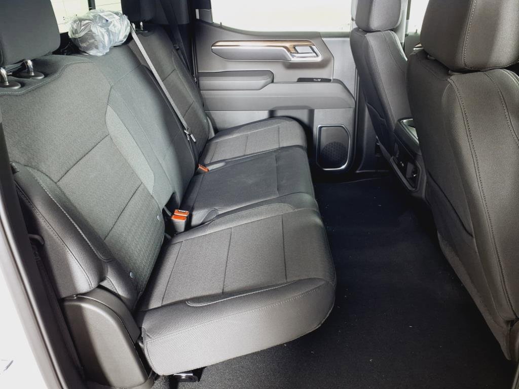 2026 Chevrolet Silverado 1500 LT photo 17