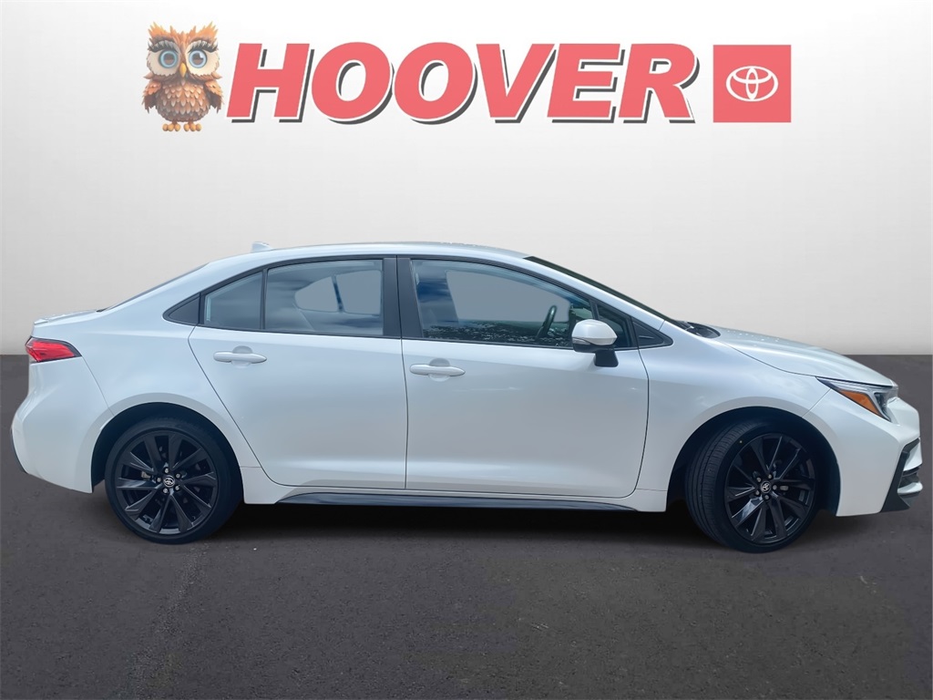 2023 Toyota Corolla SE photo 2