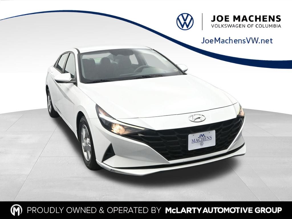 2021 Hyundai Elantra SE