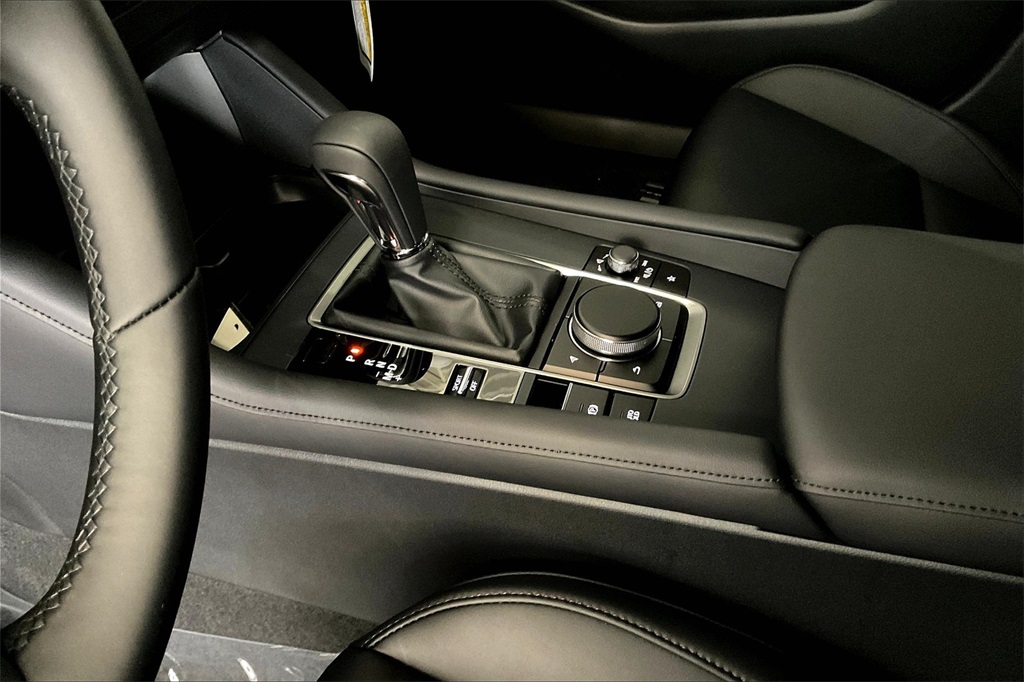 2026 MAZDA MAZDA3 - Image 6