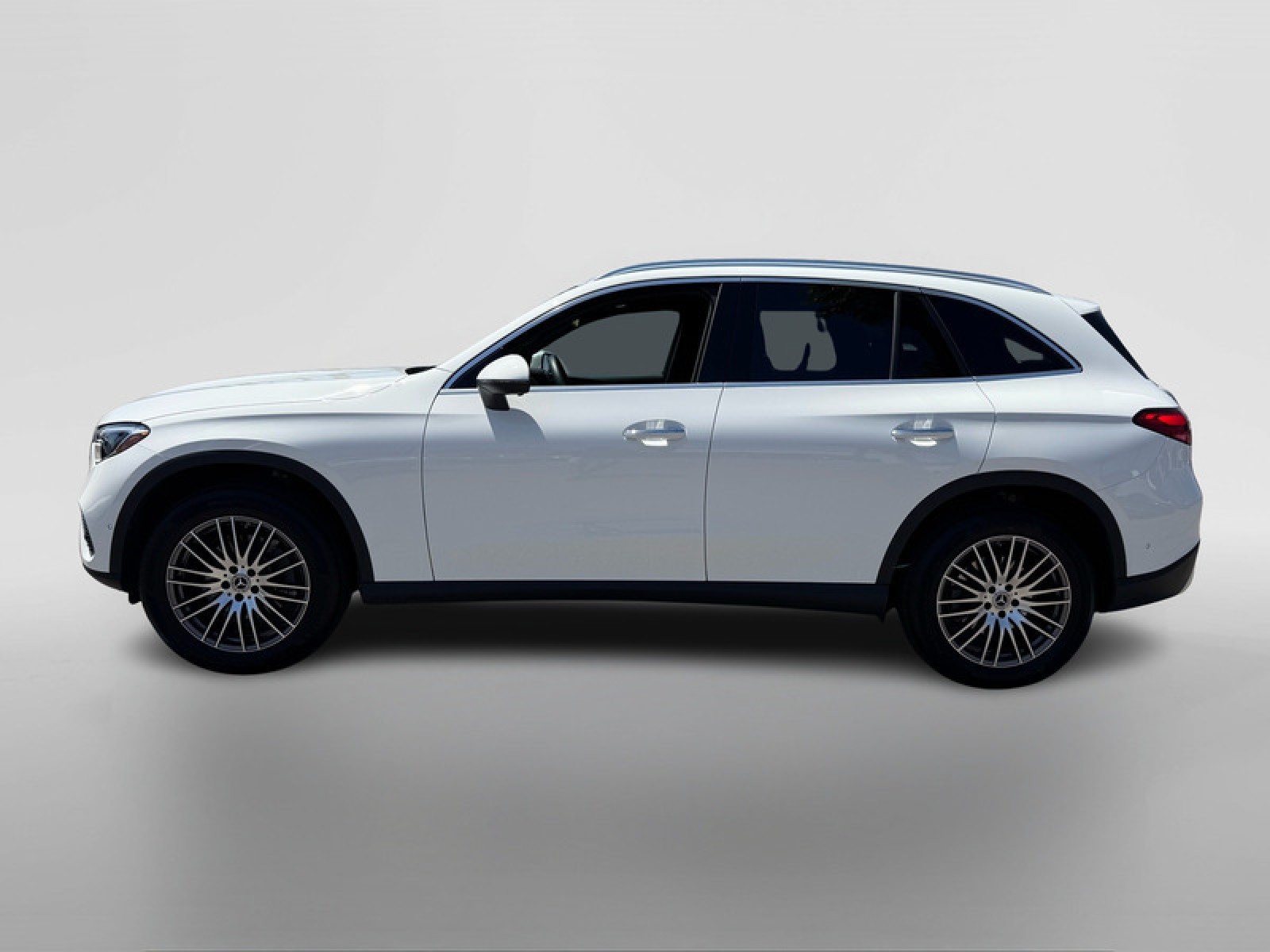 Certified Used 2025 Polar White Mercedes-Benz GLC 300 image 1