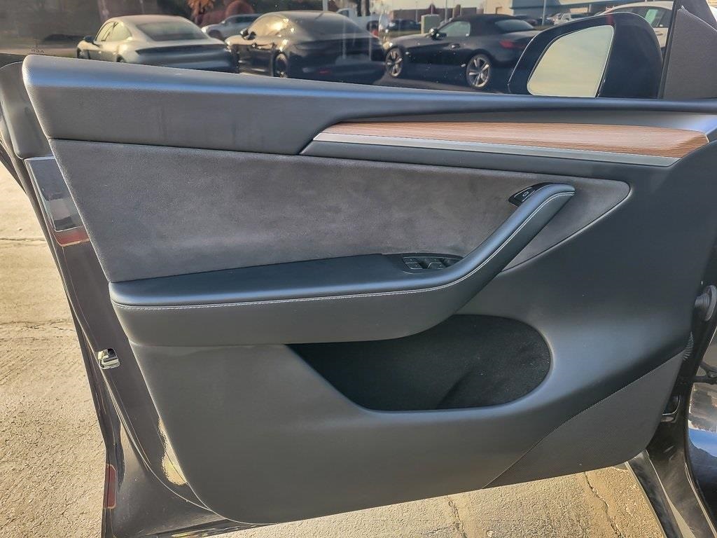 2024 TESLA MODEL Y - Image 14