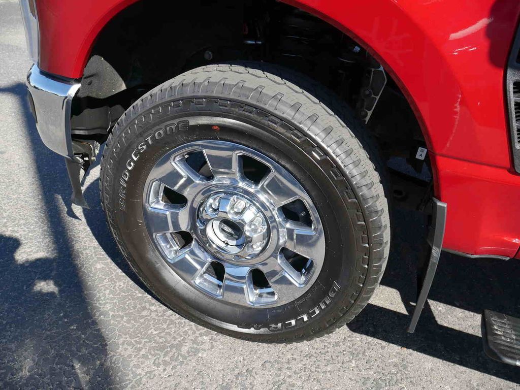 2024 Ford F-350 photo 10