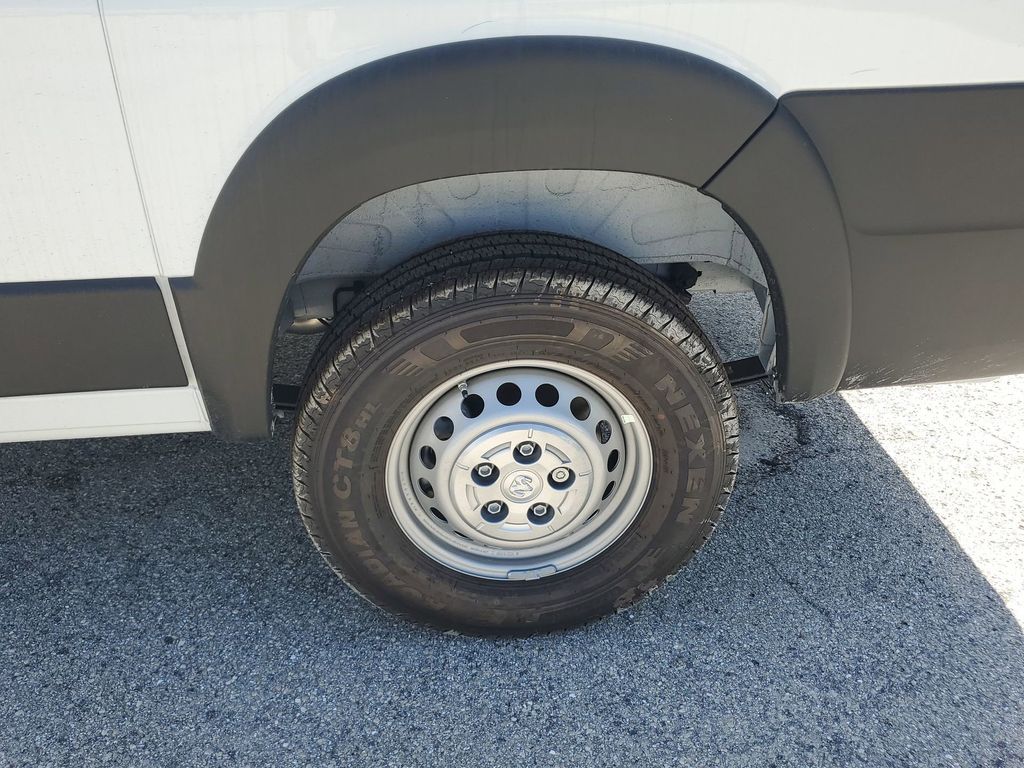 2025 Ram ProMaster 1500 photo 5