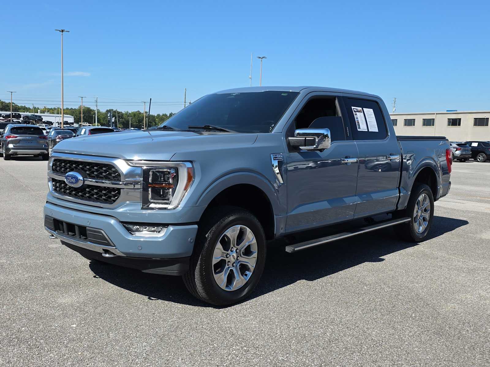 2023 Ford F-150 Platinum photo 4