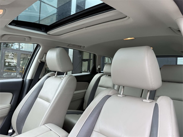 2011 Mazda CX-9 Touring photo 4
