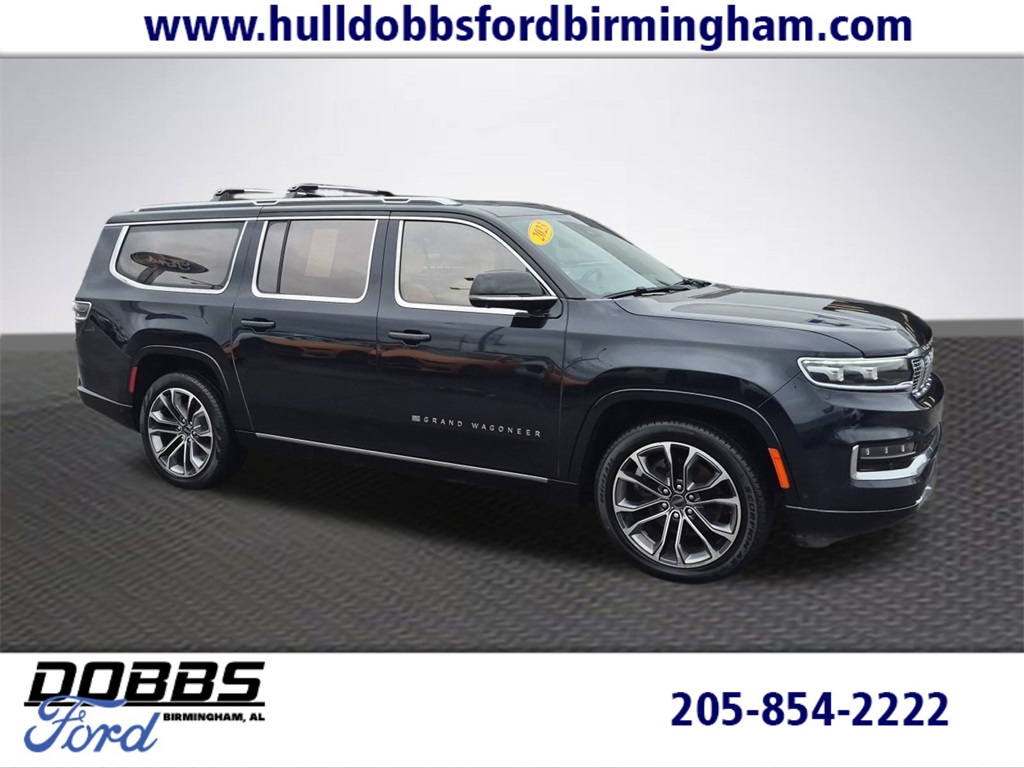 2023 Jeep Grand Wagoneer L Series III's photo