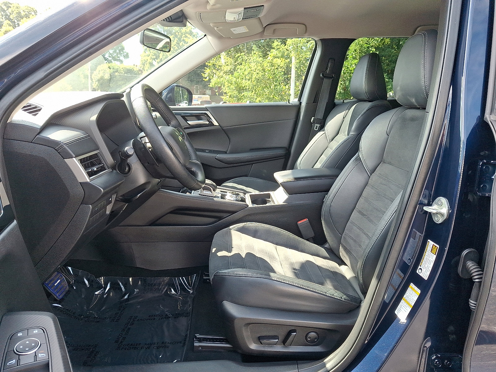 2022 Mitsubishi Outlander SE photo 12