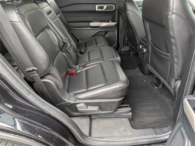 2022 Ford Explorer XLT photo 30