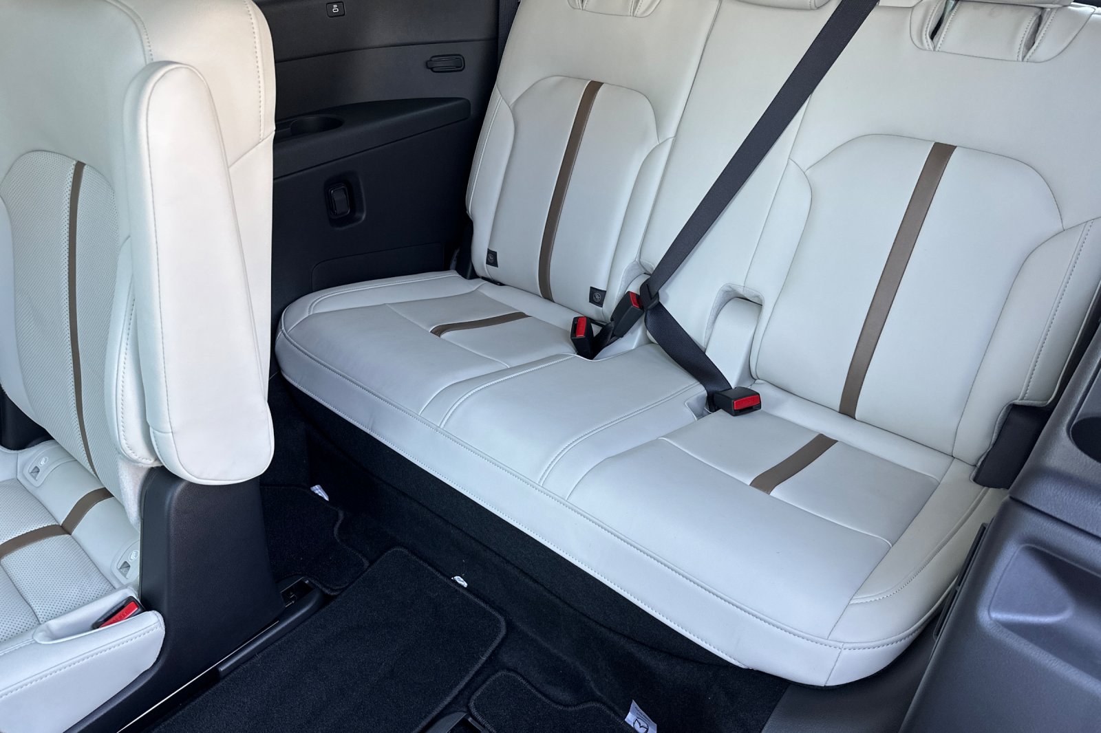 2024 Mazda CX-90 Premium Plus photo 15