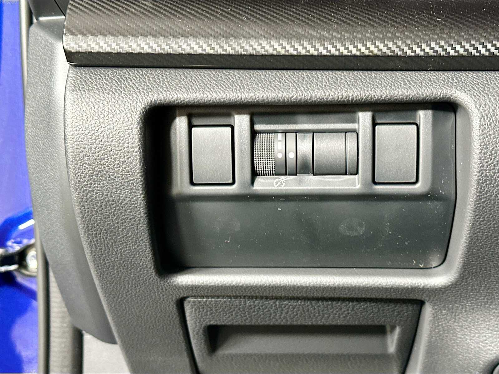 2025 Subaru Crosstrek Premium photo 10