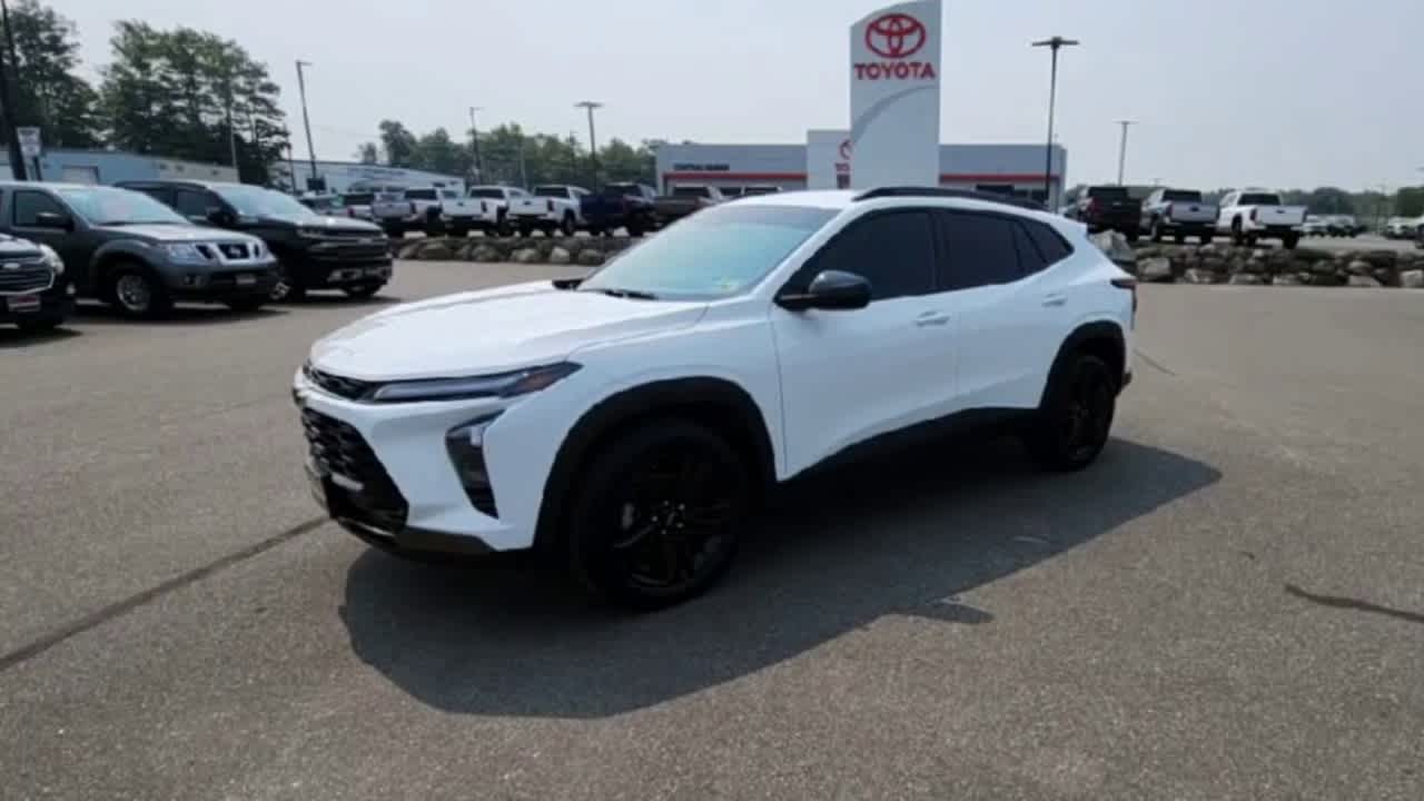 2025 Chevrolet Trax ACTIV photo 3