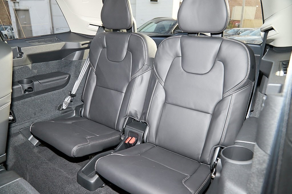 2026 VOLVO XC90 - Image 19