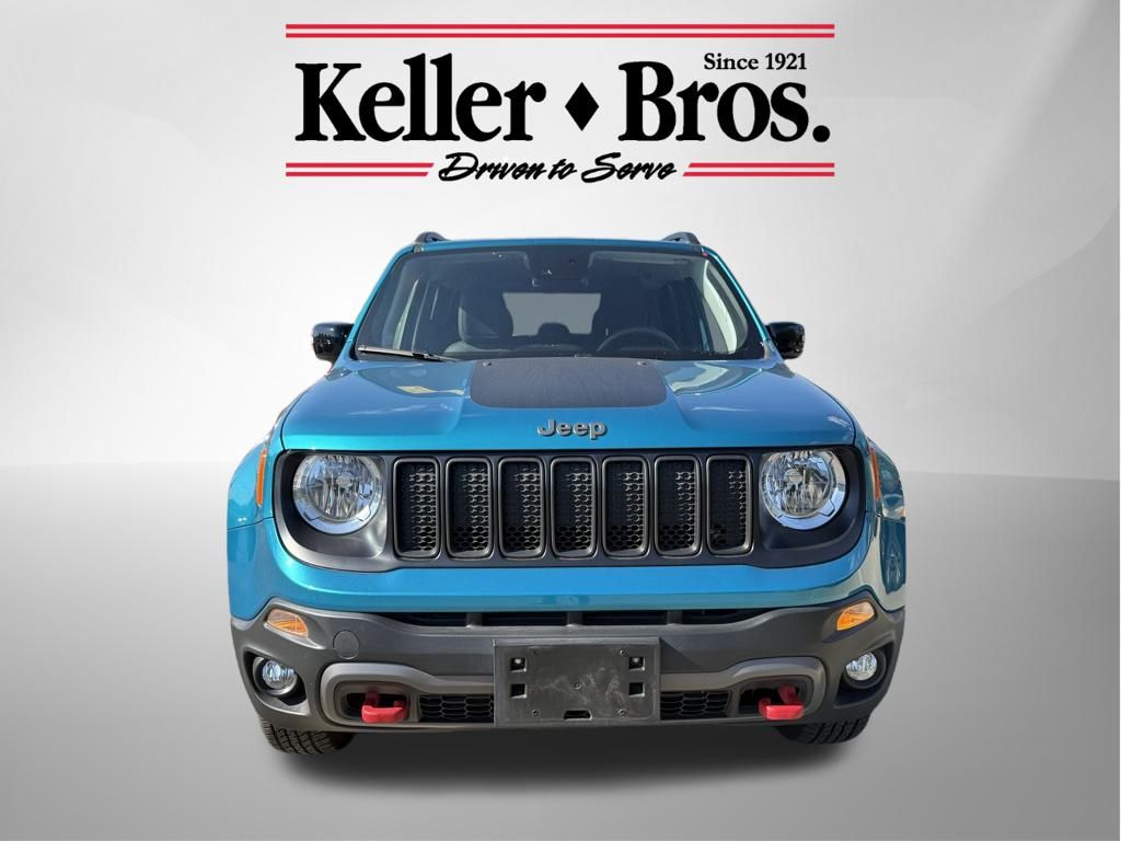 2022 Jeep Renegade Trailhawk photo 2