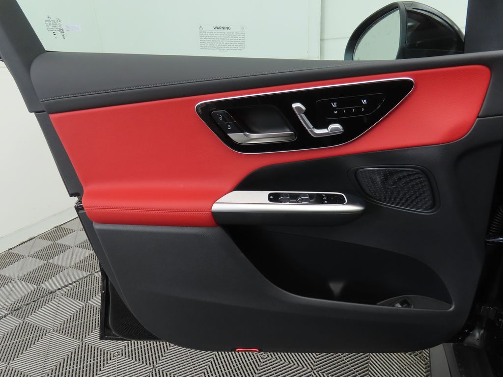 2026 Mercedes Benz GLC 43 AMG 4MATIC photo 21