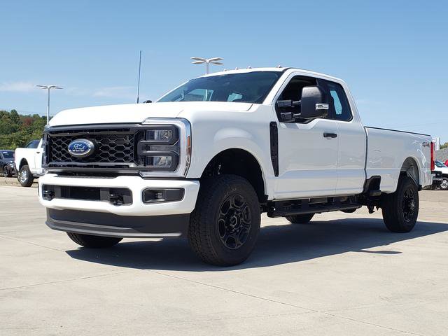 2026 Ford F-350 photo 3
