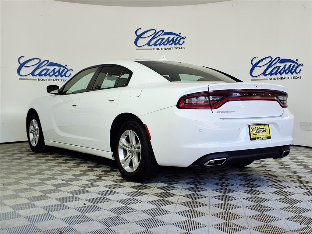 2023 Dodge Charger SXT photo 2