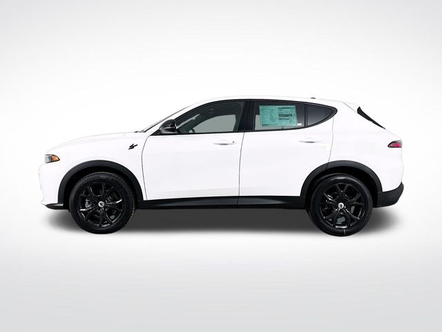 2025 Dodge Hornet GT photo 4