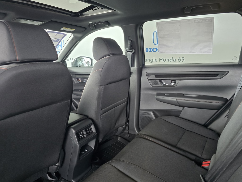 2026 Honda CR-V Hybrid photo 17