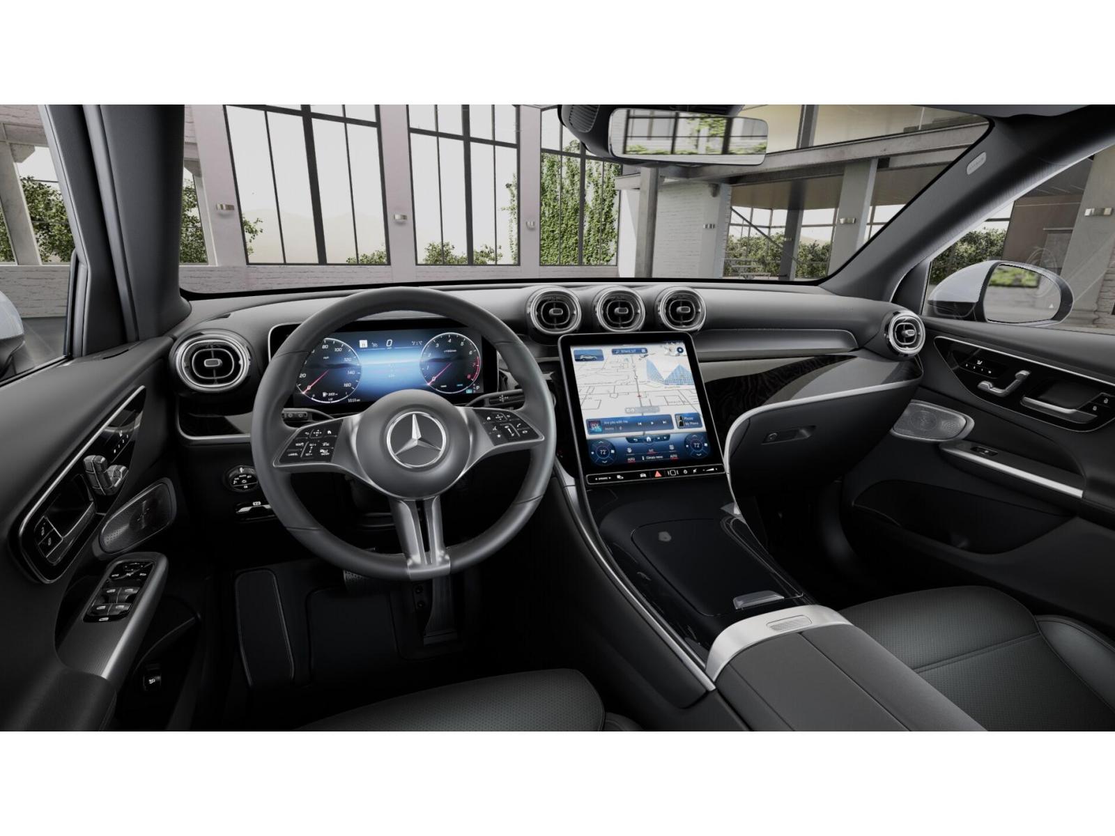 2025 Mercedes Benz GLC 300 4MATIC photo 3