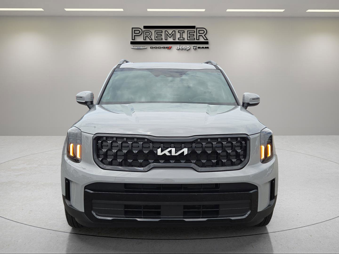 2024 Kia Telluride EX X-Line photo 2