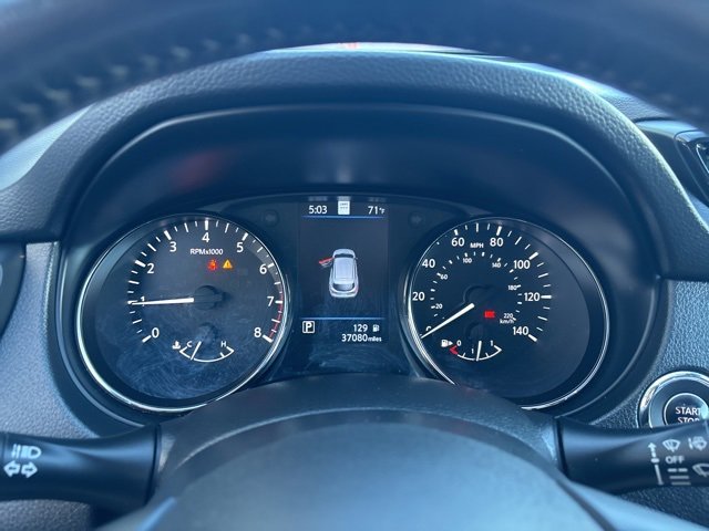 2022 Nissan Rogue Sport SL photo 12