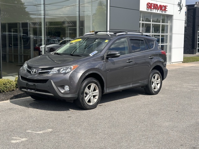 2014 Toyota RAV4 XLE's photo