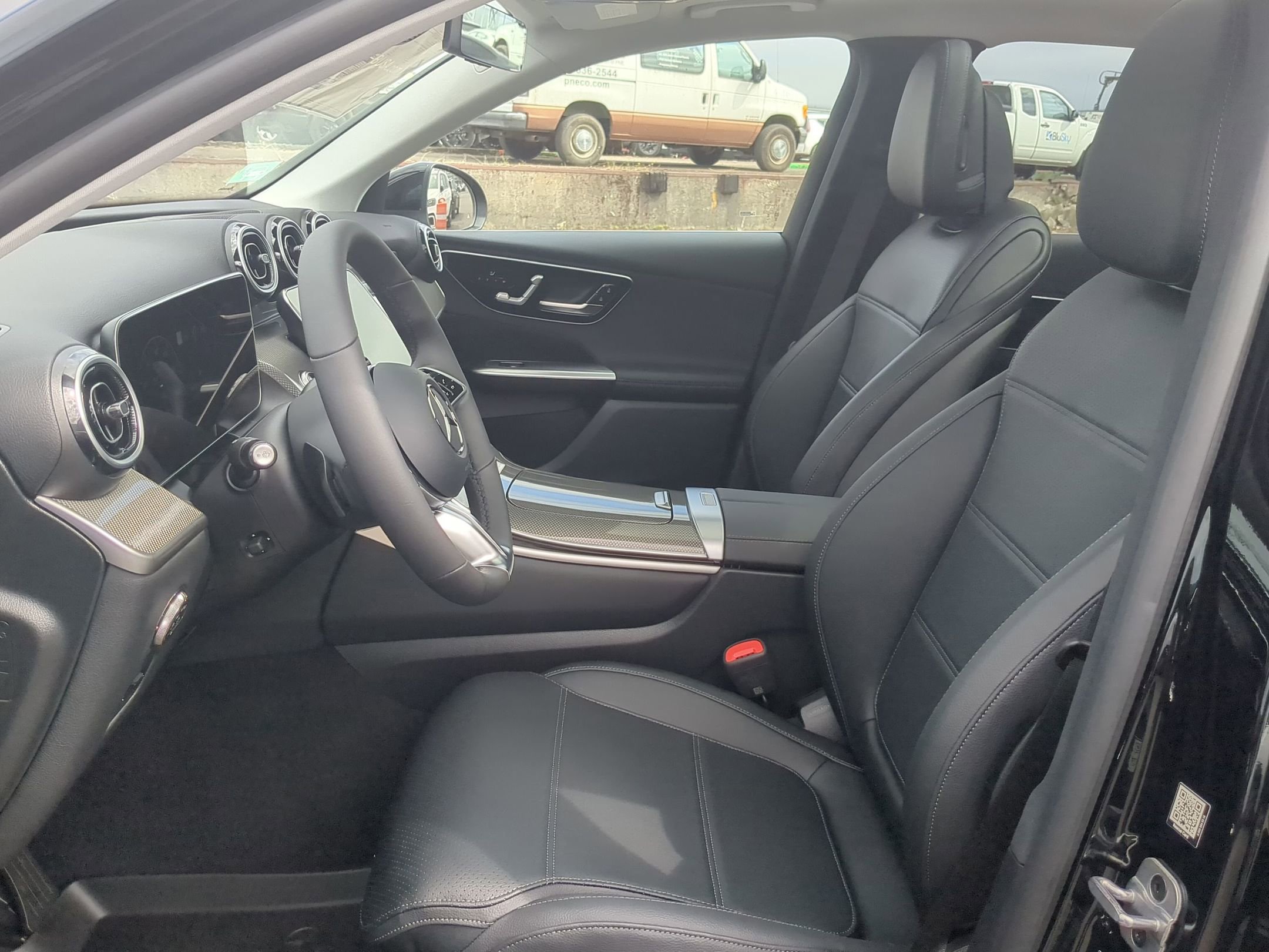 2026 Mercedes Benz GLC 350e 4MATIC photo 7