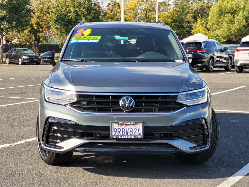 2024 Volkswagen Tiguan SE R-Line Black photo 3